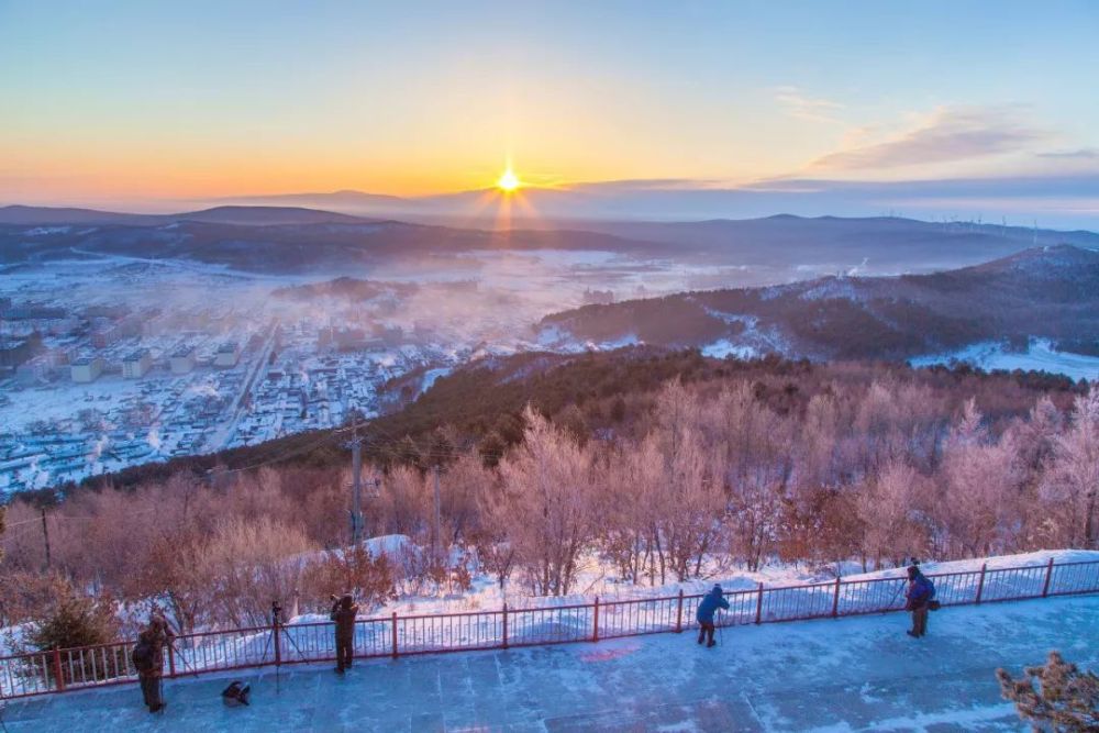 黑龙江，东北亚门户与绿色发展示范区的外交视角