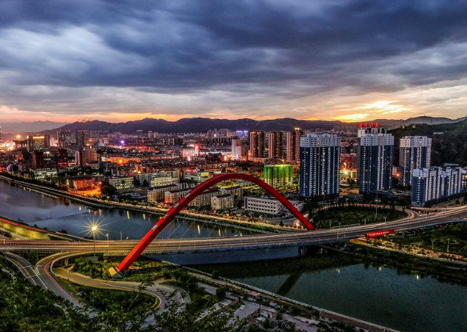 张家口，历史与现代交融，合作与发展的舞台